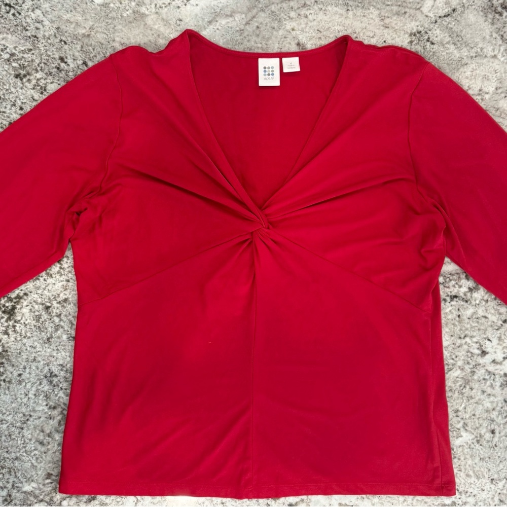 Elegant Apt 9 Red V-Neck Women's Top